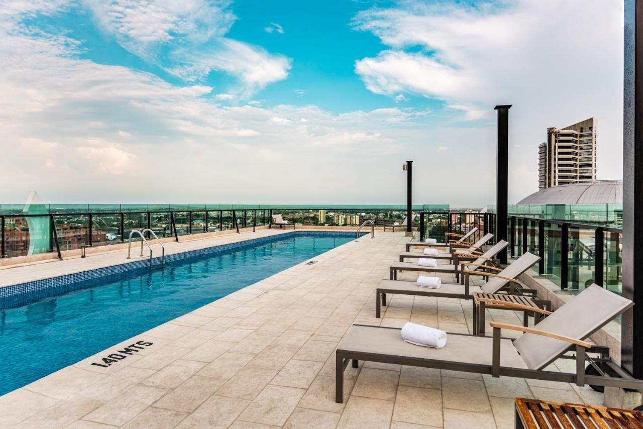 Hotel Spirito By Spiwak Кали Экстерьер фото Rooftop pool